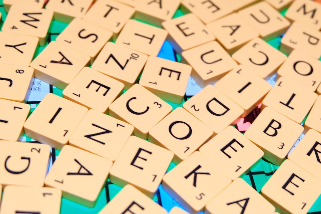 scrabble, letters, words-2378253.jpg